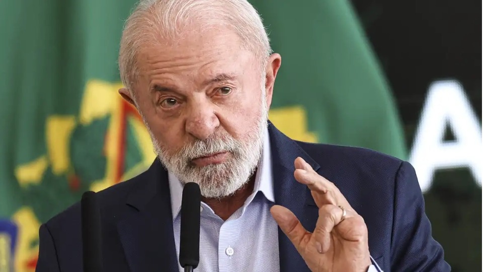 Lula pede aos bancos nova forma de financiar o desenvolvimento lula-pede-aos-bancos-nova-forma-de-financiar-o-desenvolvimento