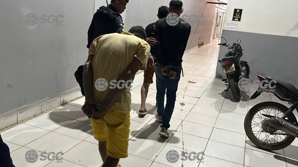 Trio é preso ao tentar executar rival em residencial na zona Leste de Porto Velho trio-e-preso-ao-tentar-executar-rival-em-residencial-na-zona-leste-de-porto-velho