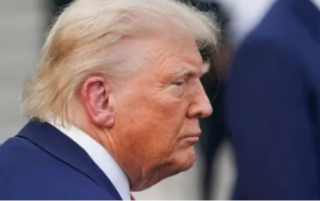 Trump anuncia tarifa de 50% para Brasil; veja carta enviada à Lula trump-anuncia-tarifa-de-50%-para-brasil;-veja-carta-enviada-a-lula