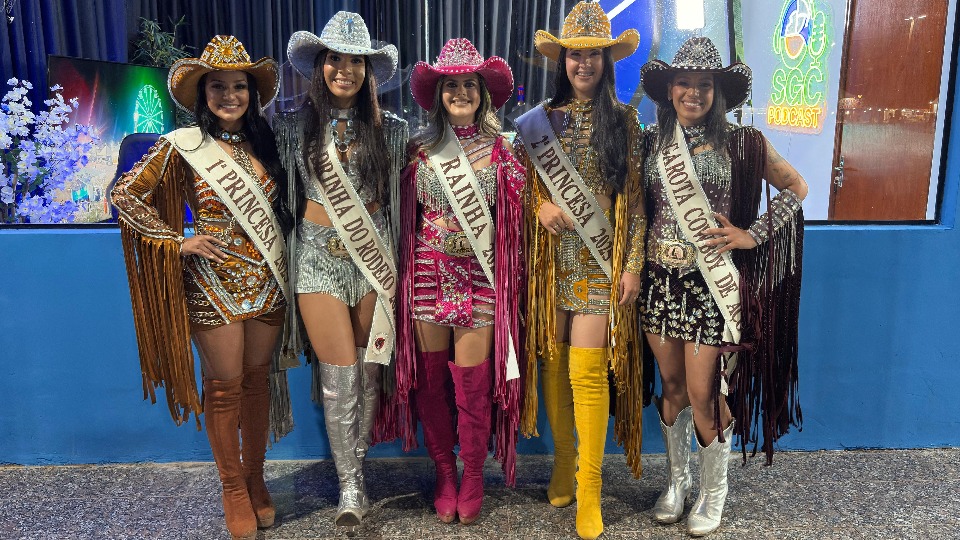 VÍDEO: Rainha da Expojipa 2025, Ana Teixeira, destaca a emoção na grande festa de Ji-Paraná video:-rainha-da-expojipa-2025,-ana-teixeira,-destaca-a-emocao-na-grande-festa-de-ji-parana