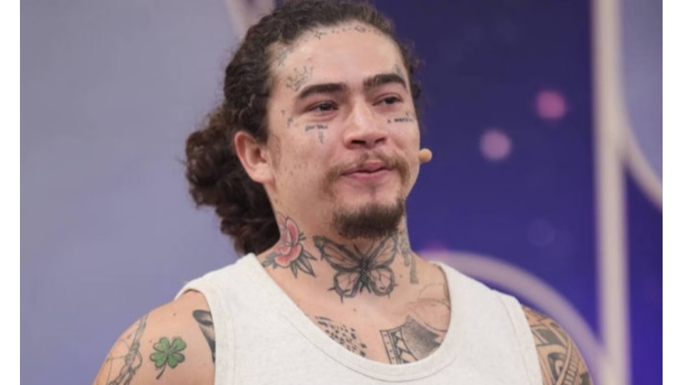 Whindersson responde ataque e ironiza seguidora nas redes whindersson-responde-ataque-e-ironiza-seguidora-nas-redes