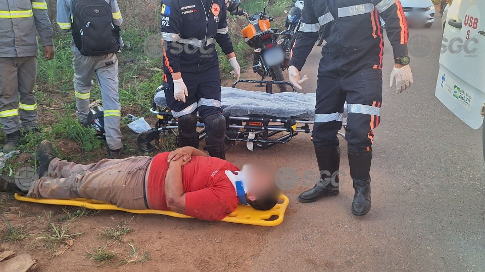 Motociclista tenta ultrapassagem e colide com carro na zona leste da capital motociclista-tenta-ultrapassagem-e-colide-com-carro-na-zona-leste-da-capital