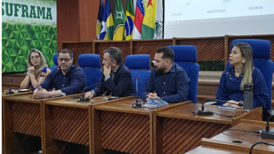 Suframa discute soluções logísticas para a Amazônia em palestra com especialista da Ufam suframa-discute-solucoes-logisticas-para-a-amazonia-em-palestra-com-especialista-da-ufam