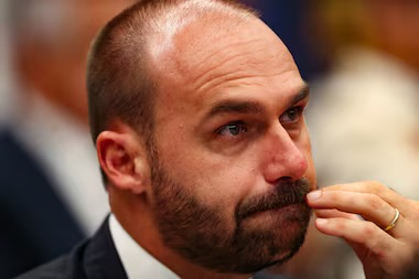 Brasil será mergulhado no caos se não ceder a Trump, diz Eduardo Bolsonaro brasil-sera-mergulhado-no-caos-se-nao-ceder-a-trump,-diz-eduardo-bolsonaro