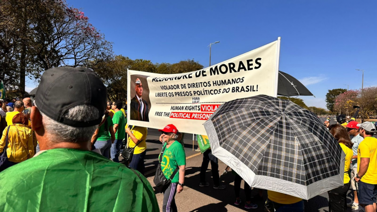 Apoiadores de Jair Bolsonaro convocam ato em defesa de ex-presidente neste domingo em Brasília apoiadores-de-jair-bolsonaro-convocam-ato-em-defesa-de-ex-presidente-neste-domingo-em-brasilia