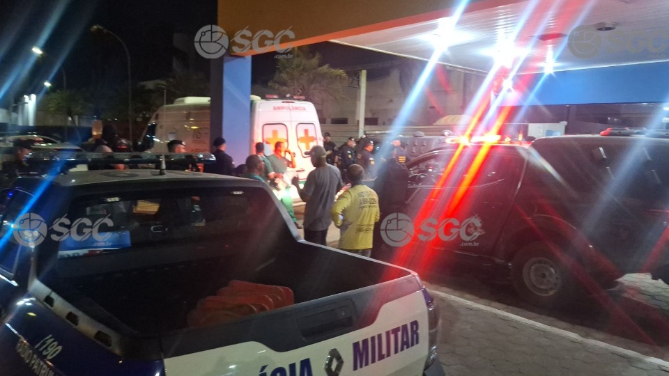 Troca de tiros acaba com um policial e um suspeito baleados troca-de-tiros-acaba-com-um-policial-e-um-suspeito-baleados