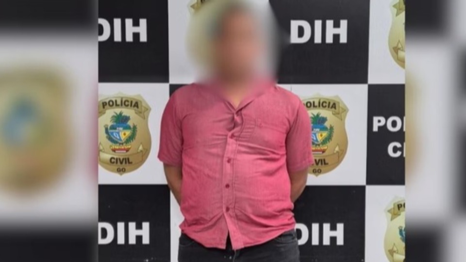 Homem é preso por abusar enteada dos 8 aos 14 anos de idade homem-e-preso-por-abusar-enteada-dos-8-aos-14-anos-de-idade