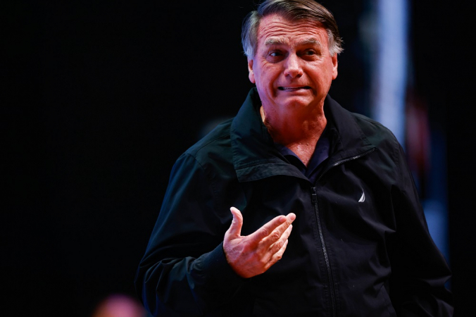 Lindbergh Farias pede prisão preventiva de Bolsonaro por descumprimento de medida cautelar lindbergh-farias-pede-prisao-preventiva-de-bolsonaro-por-descumprimento-de-medida-cautelar