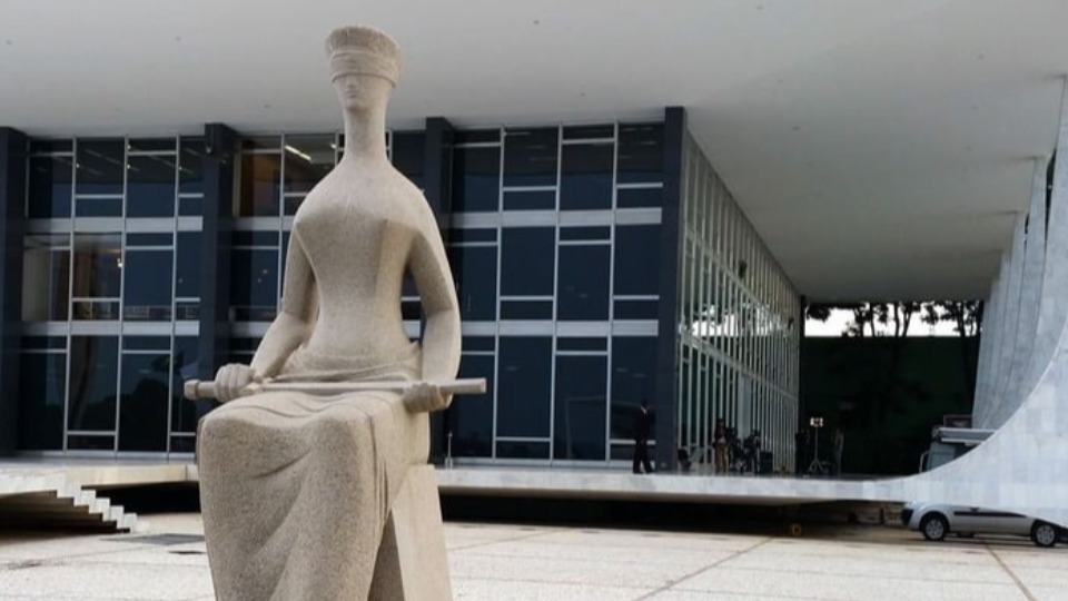 STF adia cúpula do Judiciário do Brics em meio a embate com Trump stf-adia-cupula-do-judiciario-do-brics-em-meio-a-embate-com-trump