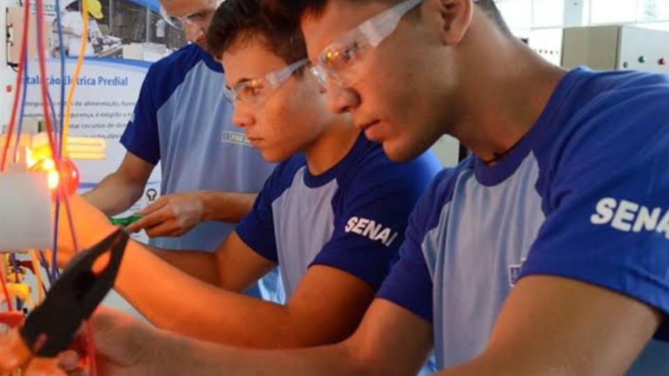 Rondônia tem mais de 2,3 mil vagas para jovens aprendizes no segundo semestre de 2025 rondonia-tem-mais-de-2,3-mil-vagas-para-jovens-aprendizes-no-segundo-semestre-de-2025