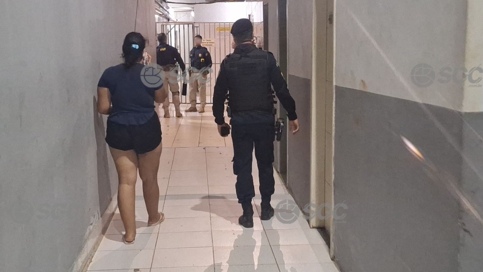 Mulher esfaqueia marido após briga em residência no bairro Lagoa Azul mulher-esfaqueia-marido-apos-briga-em-residencia-no-bairro-lagoa-azul