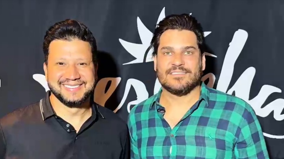 Vídeo: Cleber & Cauan participam da Expoari neste sábado (26) em Ariquemes video:-cleber-&-cauan-participam-da-expoari-neste-sabado-(26)-em-ariquemes