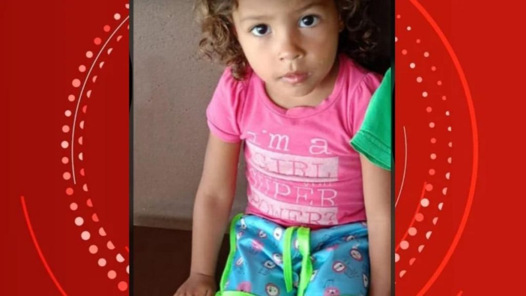 Criança de 3 anos morre afogada em piscina durante confraternização em RO crianca-de-3-anos-morre-afogada-em-piscina-durante-confraternizacao-em-ro