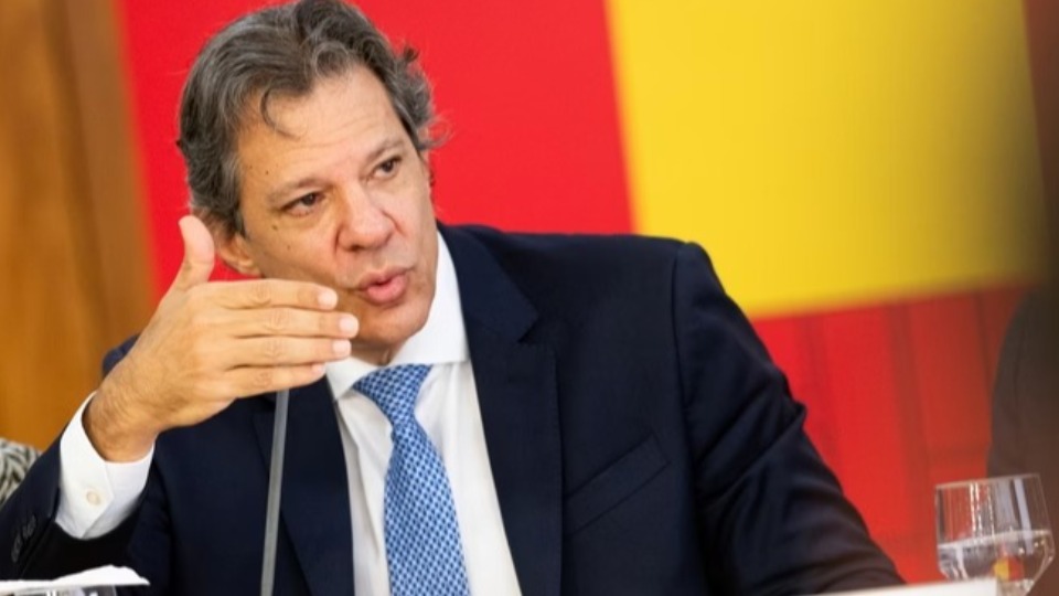 A 4 dias do tarifaço, Haddad apresenta plano de contingência a Lula a-4-dias-do-tarifaco,-haddad-apresenta-plano-de-contingencia-a-lula