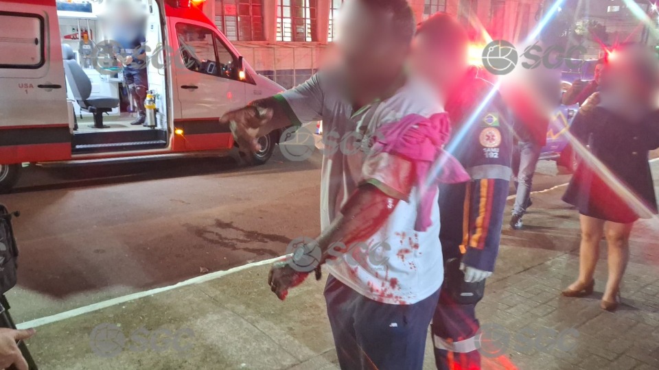 Professor de natação é esfaqueado em tentativa de homicídio na região Central professor-de-natacao-e-esfaqueado-em-tentativa-de-homicidio-na-regiao-central