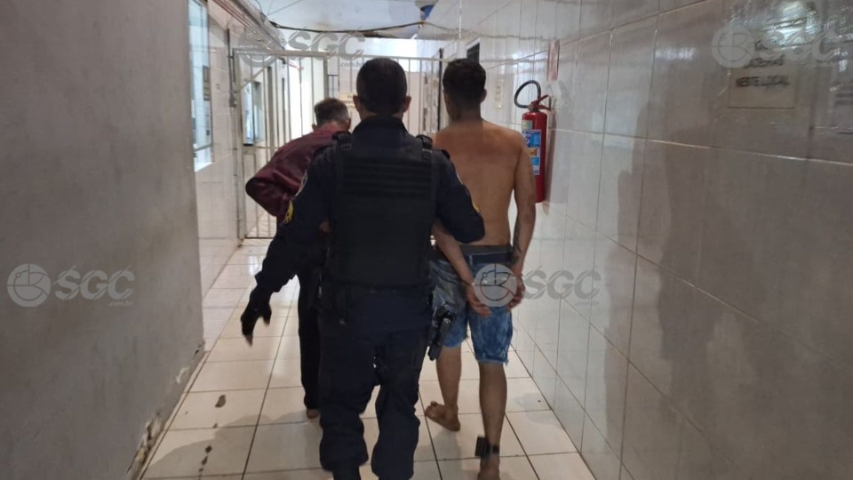 PM prende casal por tráfico de drogas e recaptura foragido no bairro Nova Porto Velho pm-prende-casal-por-trafico-de-drogas-e-recaptura-foragido-no-bairro-nova-porto-velho