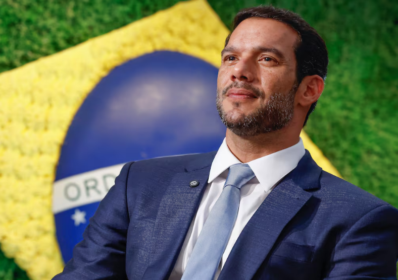 Justiça determina suspensão de investigação contra Samir Xaud, presidente da CBF justica-determina-suspensao-de-investigacao-contra-samir-xaud,-presidente-da-cbf