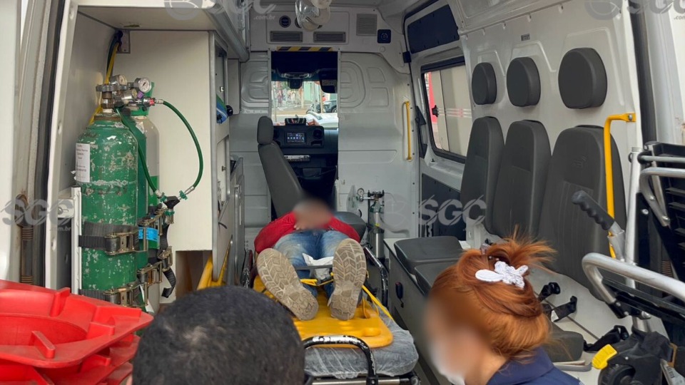 Trabalhador cai de telhado e é levado em estado grave ao Hospital João Paulo II trabalhador-cai-de-telhado-e-e-levado-em-estado-grave-ao-hospital-joao-paulo-ii
