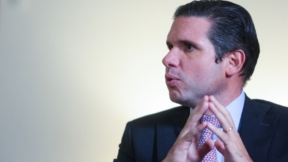 Motta descarta permissão para Eduardo Bolsonaro manter mandato nos EUA motta-descarta-permissao-para-eduardo-bolsonaro-manter-mandato-nos-eua