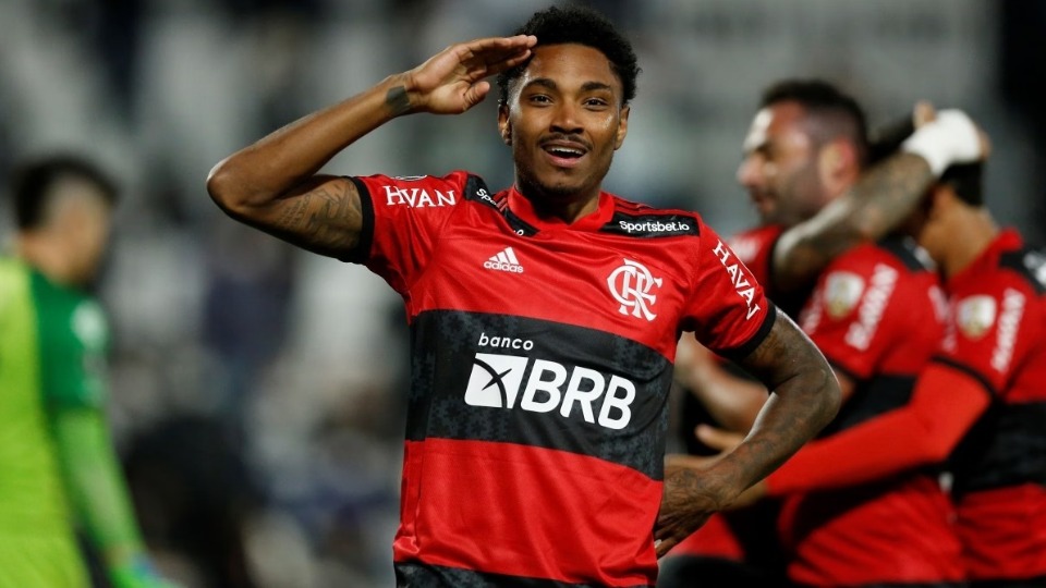Corinthians fecha acordo com atacante Vitinho, ex-Flamengo corinthians-fecha-acordo-com-atacante-vitinho,-ex-flamengo