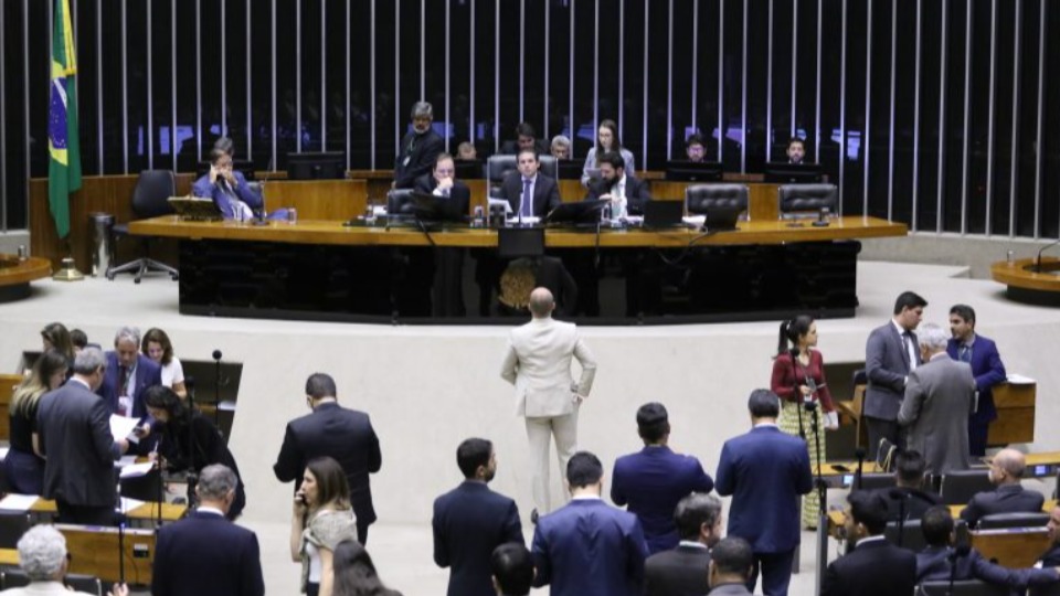 Câmara aprova criação de programa para agilizar os benefícios do INSS camara-aprova-criacao-de-programa-para-agilizar-os-beneficios-do-inss