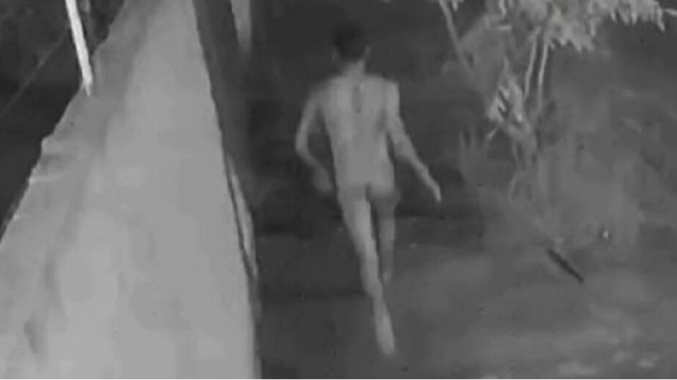 Com medo de ser morto, homem foge pelado do ex da com-medo-de-ser-morto,-homem-foge-pelado-do-ex-da