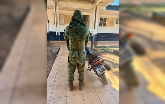 Na Fronteira: Polícia apreende motocicleta roubada em Guajará–Mirim na-fronteira:-policia-apreende-motocicleta-roubada-em-guajara–mirim