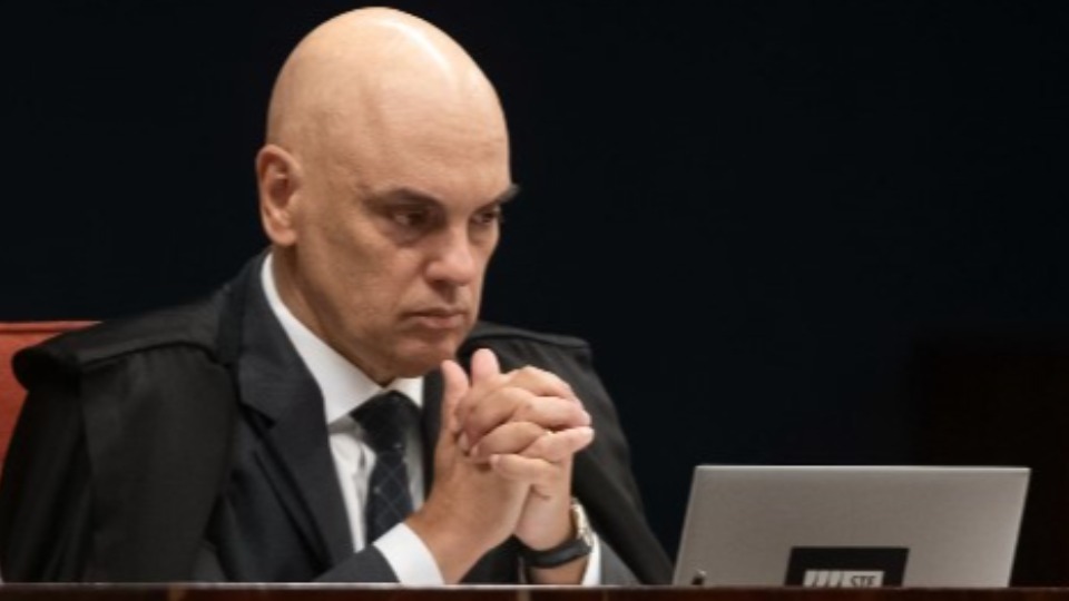Moraes pede a Zanin que marque data para julgar Bolsonaro e aliados moraes-pede-a-zanin-que-marque-data-para-julgar-bolsonaro-e-aliados