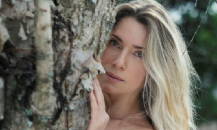 Letícia Spiller posa nua e recebe elogios nas redes sociais leticia-spiller-posa-nua-e-recebe-elogios-nas-redes-sociais