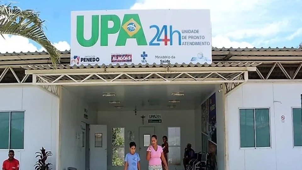 Mulher é morta a facadas, e casa de suspeita acaba incendiada mulher-e-morta-a-facadas,-e-casa-de-suspeita-acaba-incendiada