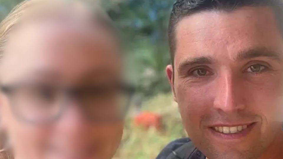 Homem é diagnosticado com amigdalite e morre 24 horas depois com ataque cardíaco homem-e-diagnosticado-com-amigdalite-e-morre-24-horas-depois-com-ataque-cardiaco