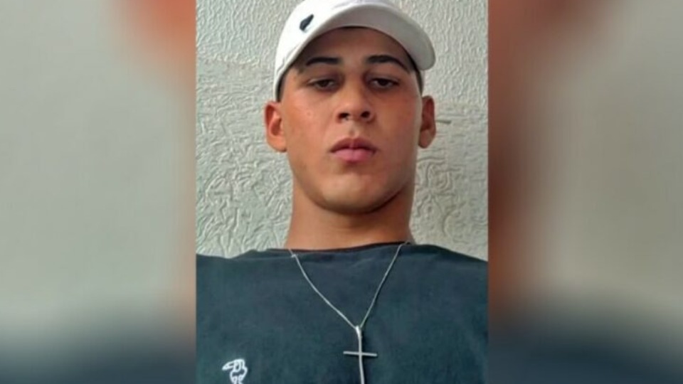 Jovem de 21 anos morre a tiros após cobrança de dívida em Rondônia jovem-de-21-anos-morre-a-tiros-apos-cobranca-de-divida-em-rondonia