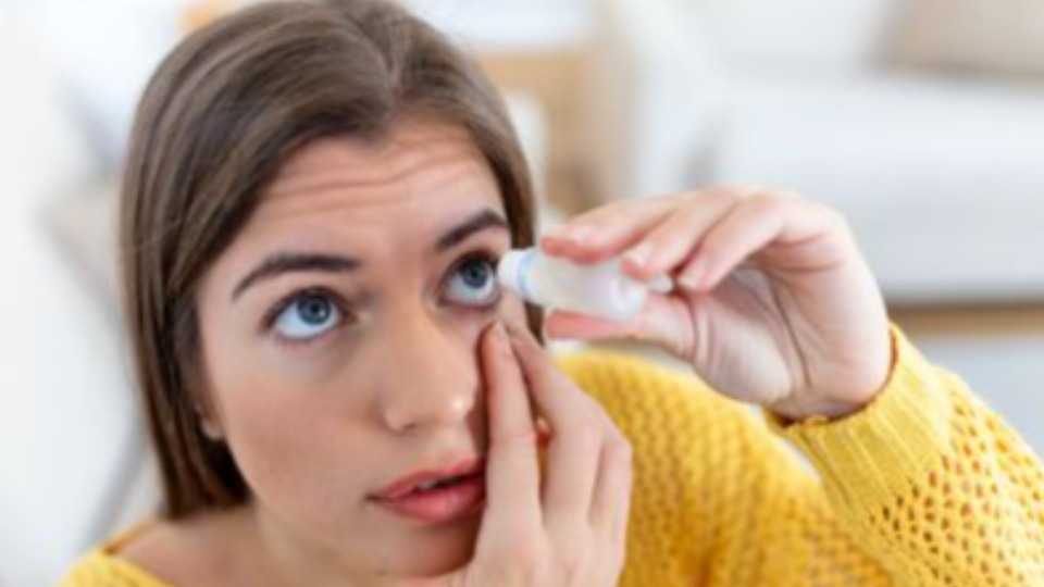Colírio que melhora visão de perto sem óculos é aprovado colirio-que-melhora-visao-de-perto-sem-oculos-e-aprovado