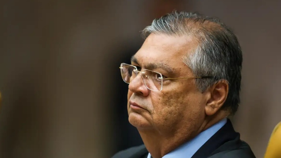 Dino decide que leis estrangeiras não valem automaticamente no Brasil dino-decide-que-leis-estrangeiras-nao-valem-automaticamente-no-brasil