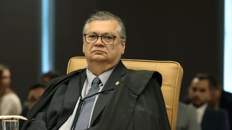 Soberania nacional não se negocia nem se submete à pressões externas soberania-nacional-nao-se-negocia-nem-se-submete-a-pressoes-externas