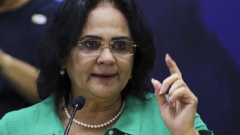 PF e CGU apuram irregularidades em antiga pasta de Damares Alves pf-e-cgu-apuram-irregularidades-em-antiga-pasta-de-damares-alves