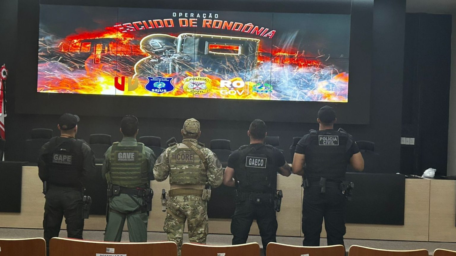 Operação Escudo cumpre 54 mandados contra facção criminosa em RO operacao-escudo-cumpre-54-mandados-contra-faccao-criminosa-em-ro