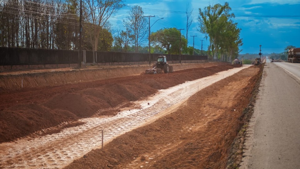 Obras de duplicação da BR-364 avançam na saída de Ji-Paraná para Ouro Preto D’Oeste obras-de-duplicacao-da-br-364-avancam-na-saida-de-ji-parana-para-ouro-preto-d’oeste