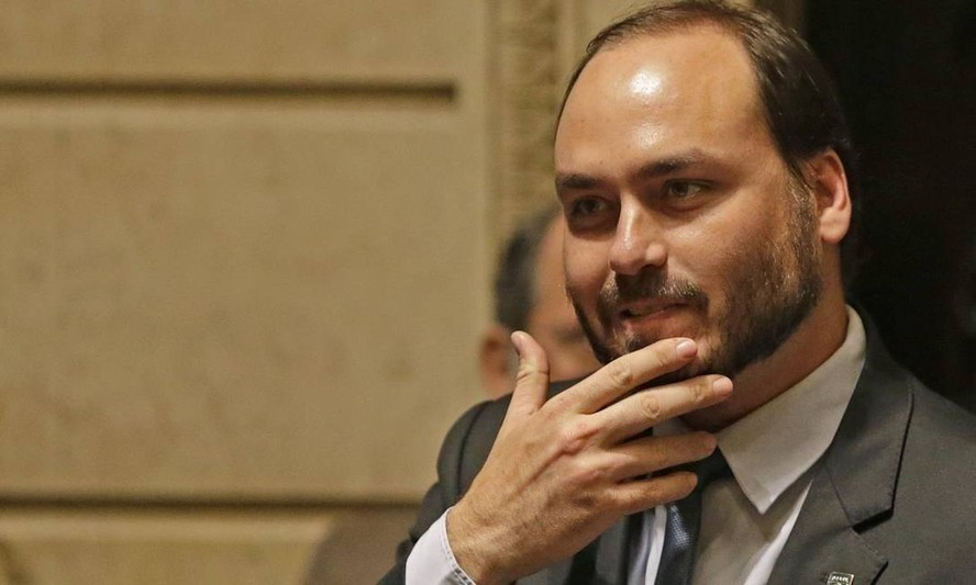 Como podem vazar dados sigilosos o tempo todo?, questiona Carlos Bolsonaro como-podem-vazar-dados-sigilosos-o-tempo-todo?,-questiona-carlos-bolsonaro