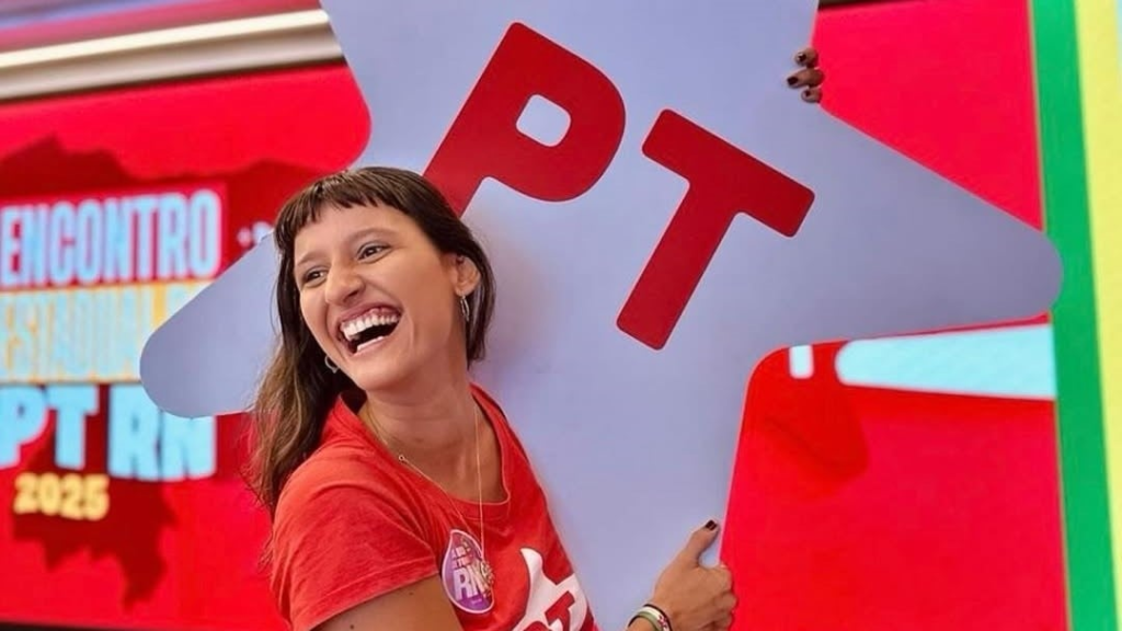 VÍDEO: Brisa reafirma que evento era uma comemoração à prisão de Bolsonaro video:-brisa-reafirma-que-evento-era-uma-comemoracao-a-prisao-de-bolsonaro