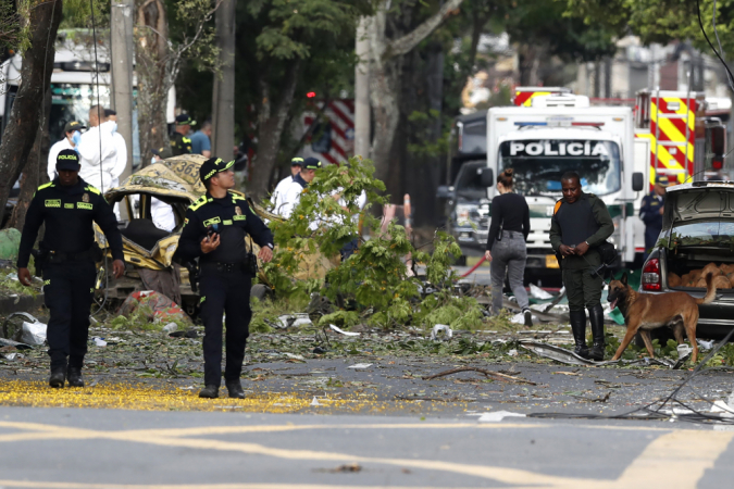 Colômbia reforça operações militares após ataques que deixaram 18 mortos colombia-reforca-operacoes-militares-apos-ataques-que-deixaram-18-mortos
