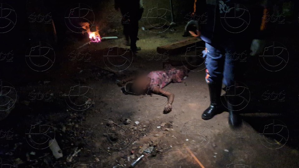 Mulher é morta a tiros e marido fica ferido em ataque na zona Leste mulher-e-morta-a-tiros-e-marido-fica-ferido-em-ataque-na-zona-leste