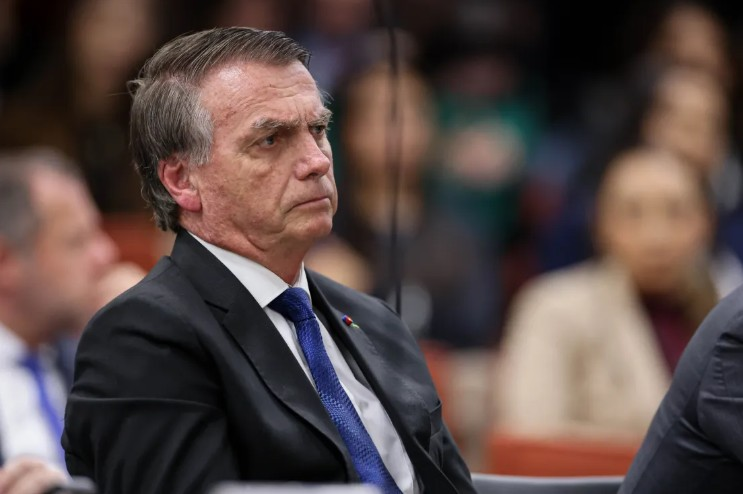 Próximo de julgamento, Bolsonaro teve dois recursos negados por Barroso proximo-de-julgamento,-bolsonaro-teve-dois-recursos-negados-por-barroso