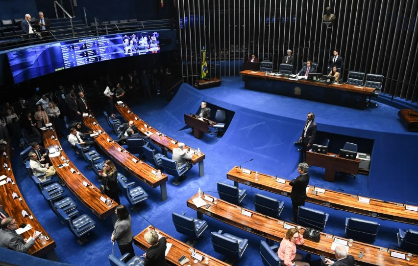 Senado aprova projeto que impede fiança para crimes de pedofilia senado-aprova-projeto-que-impede-fianca-para-crimes-de-pedofilia