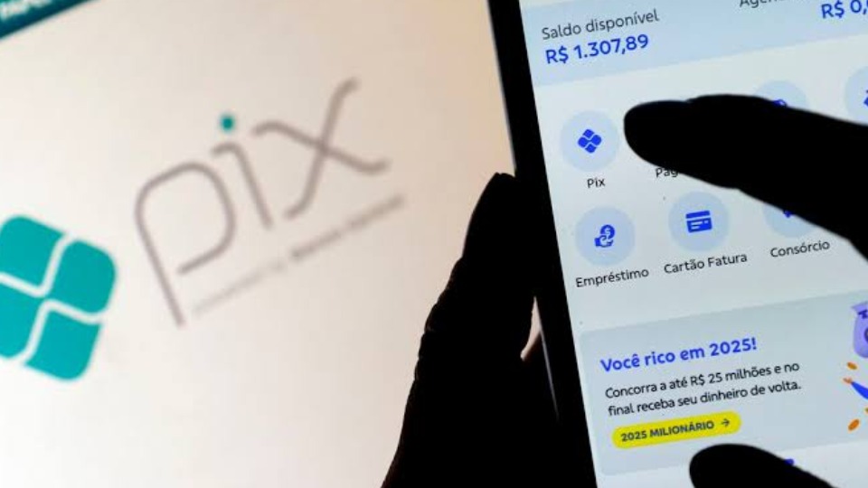 PCC lucrou com fake news sobre Pix, diz secretário da Receita pcc-lucrou-com-fake-news-sobre-pix,-diz-secretario-da-receita