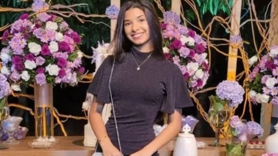 Adolescente de 17 anos morre após passar mal enquanto fazia caminhada adolescente-de-17-anos-morre-apos-passar-mal-enquanto-fazia-caminhada