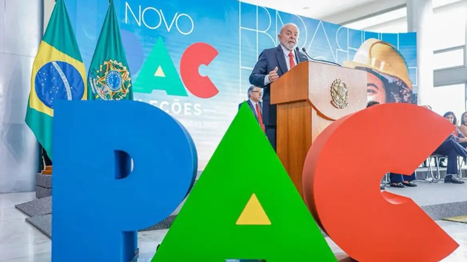 Lula anuncia R$ 9,7 bilhões para o transporte público lula-anuncia-r$-9,7-bilhoes-para-o-transporte-publico