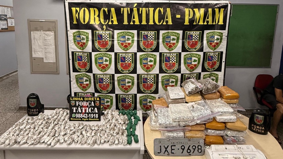 No bairro Tarumã, Polícia Militar do Amazonas apreende mais de 80 quilos de entorpecentes no-bairro-taruma,-policia-militar-do-amazonas-apreende-mais-de-80-quilos-de-entorpecentes