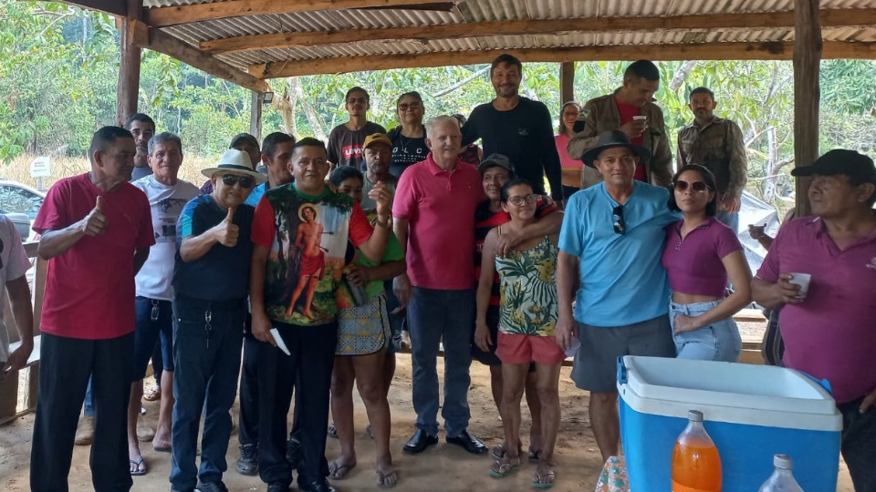 Em visita à ASPROL São Sebastião, Airton Gurgacz participa de reunião sobre agricultura familiar em-visita-a-asprol-sao-sebastiao,-airton-gurgacz-participa-de-reuniao-sobre-agricultura-familiar