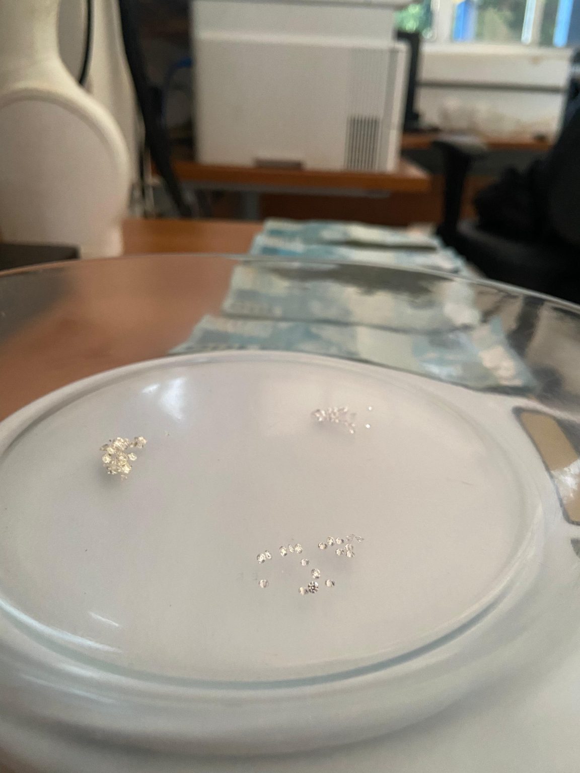 Mais de 70 pedras de diamante são apreendidas em Rondônia mais-de-70-pedras-de-diamante-sao-apreendidas-em-rondonia